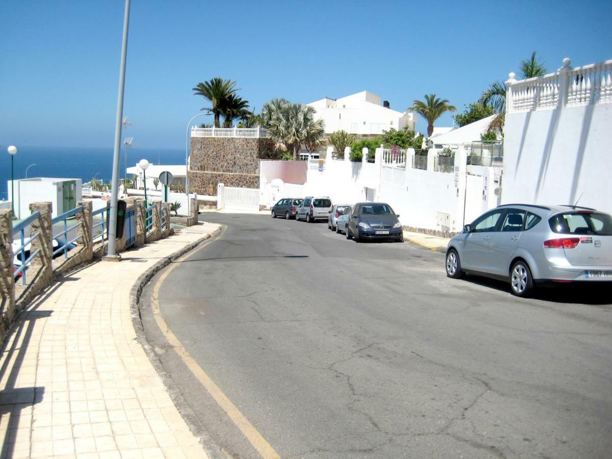Malibu Apartamento Con Campo De Tennis Y Piscina Con Solarium Puerto Rico  Exterior photo